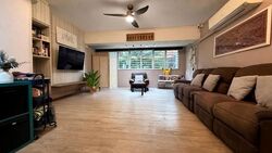 Blk 327 Jurong East Street 31 (Jurong East), HDB Executive #569743831